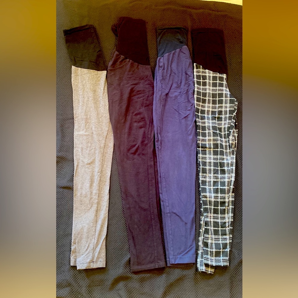 Lot of 4 Pais of Maternity Pants